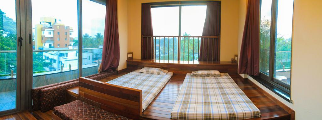Gulmohar - Luxurious Penthouse Family Rooms Kolhapur Eksteriør billede